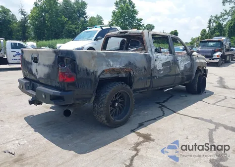 2015 GMC Sierra 2500Hd Denali from USA, damaged, VIN 1GT120E8XFF542242